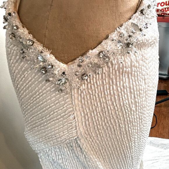 Ashley Lauren White Beaded Cutout Gown Size 4 Plunge Halter Slit Prom Pa - Picture 7 of 10